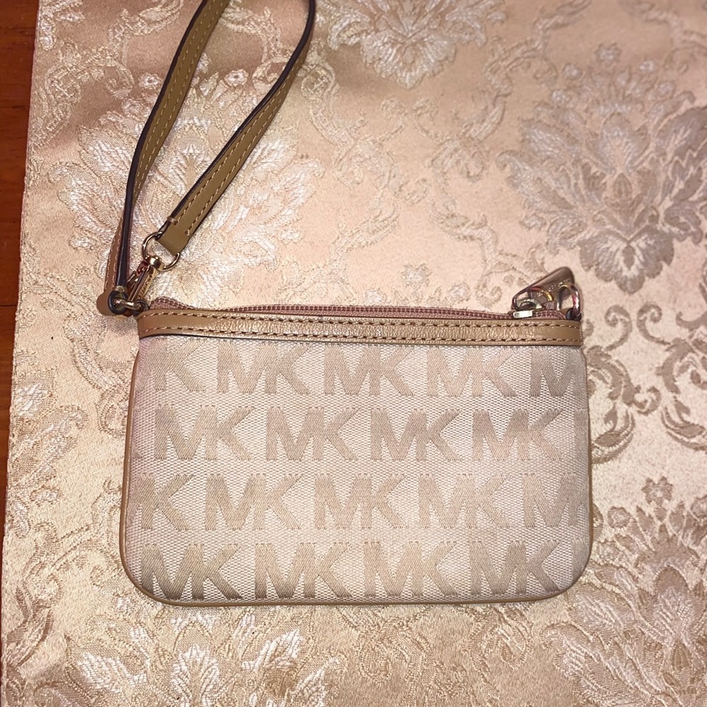 Mk wristlet